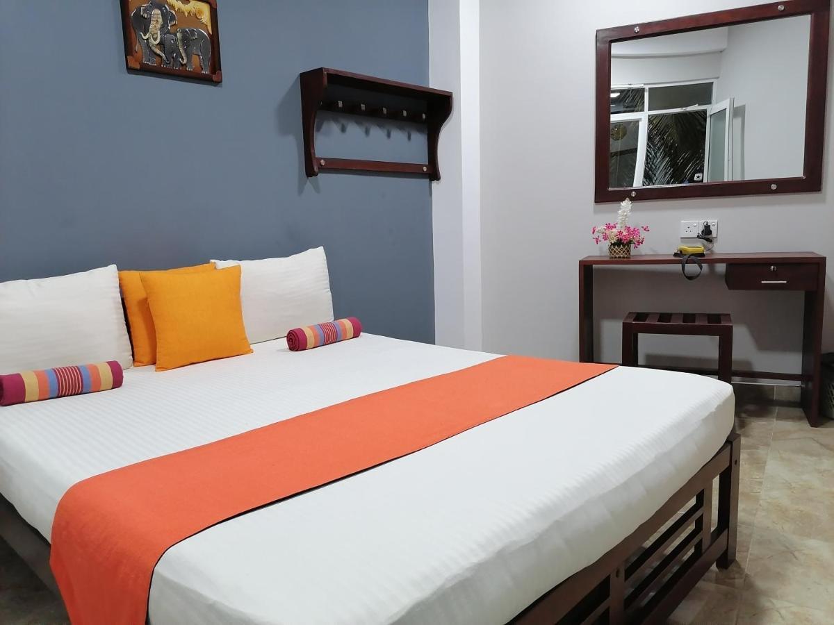 Mountain View Apartment Kandy Bagian luar foto