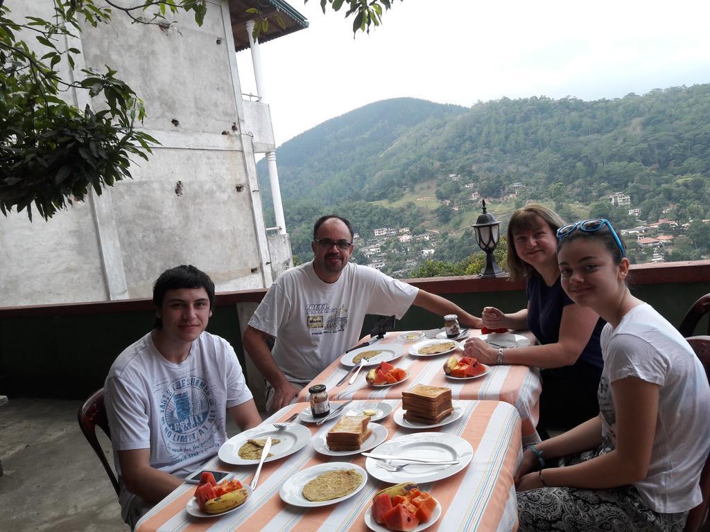 Mountain View Apartment Kandy Bagian luar foto